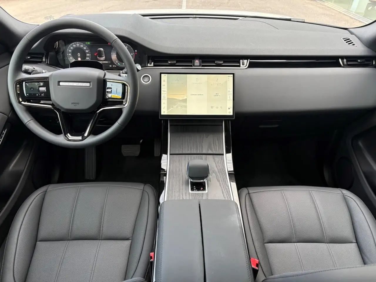 Land Rover Range Rover Evoque 2026 — фото 7