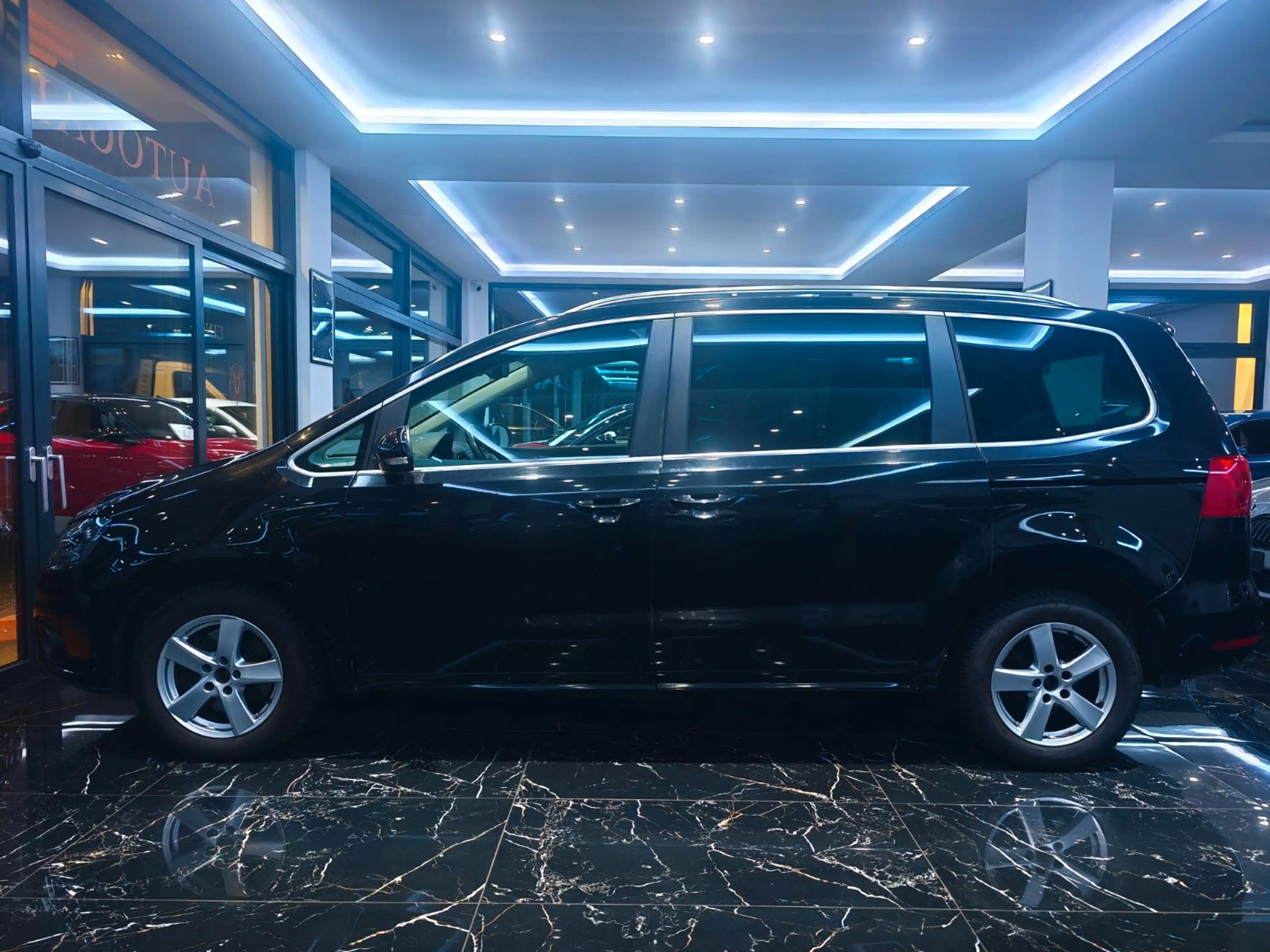 SEAT Alhambra Style Allrad SHZ PDC 4x4 AHK