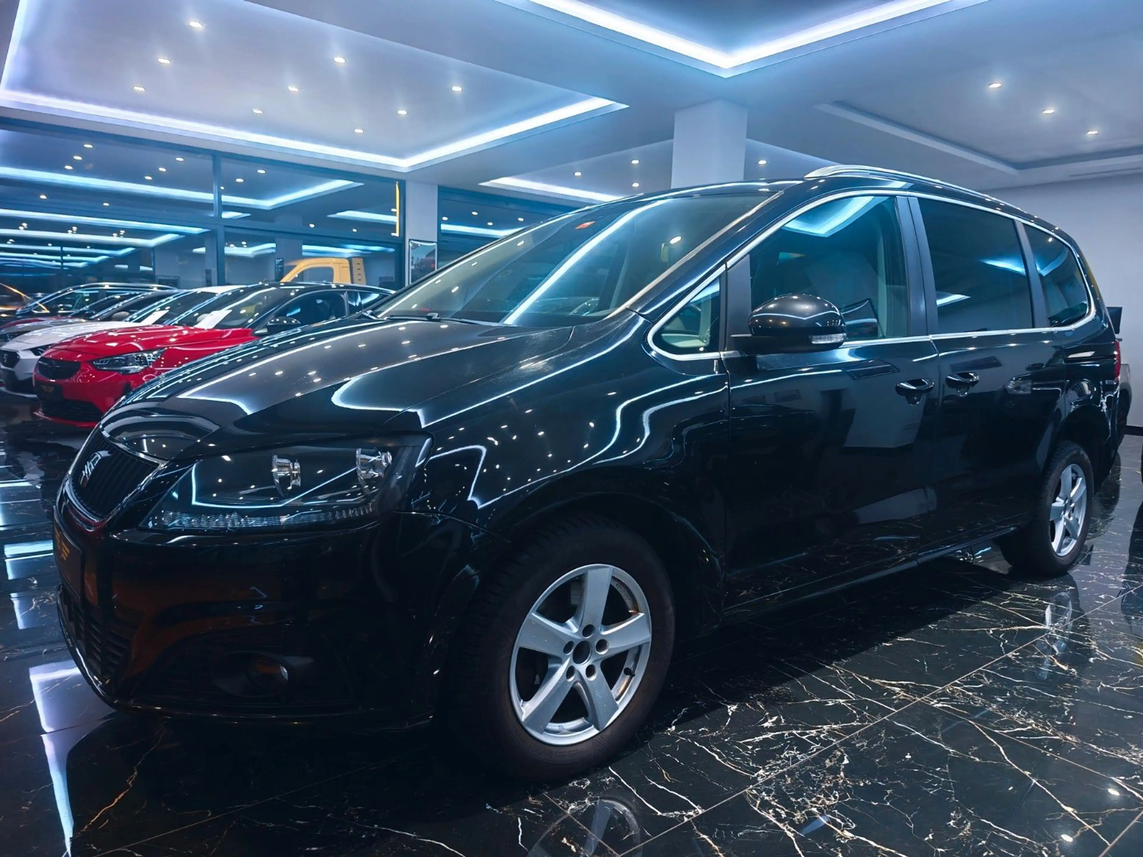 SEAT Alhambra Style Allrad SHZ PDC 4x4 AHK — photo 4