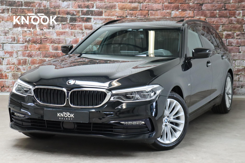 BMW 530 5-serie Touring 530i xDrive High Executive Sport L