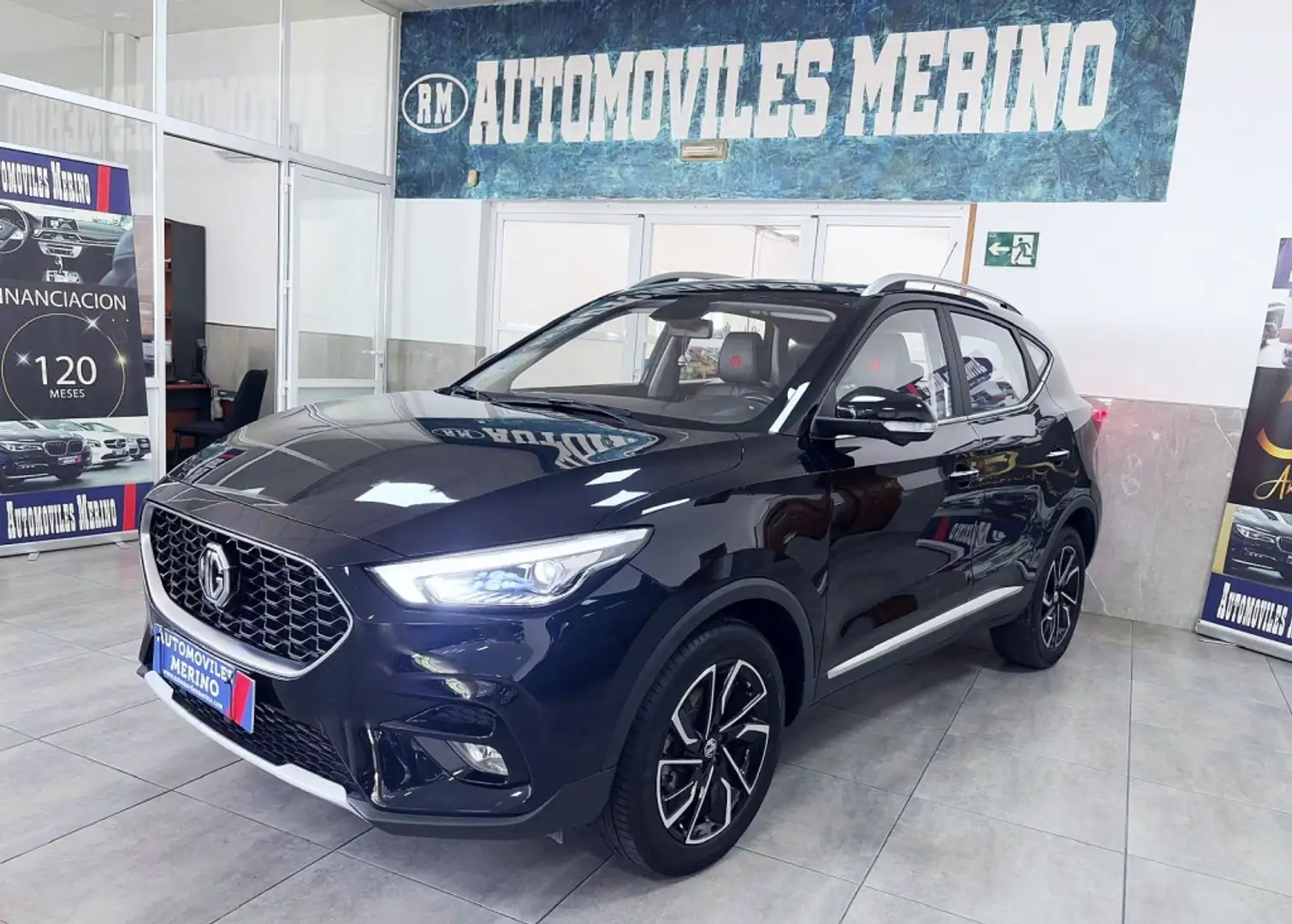 MG ZS 1.0 T-GDI Luxury 82kW Negro - 2