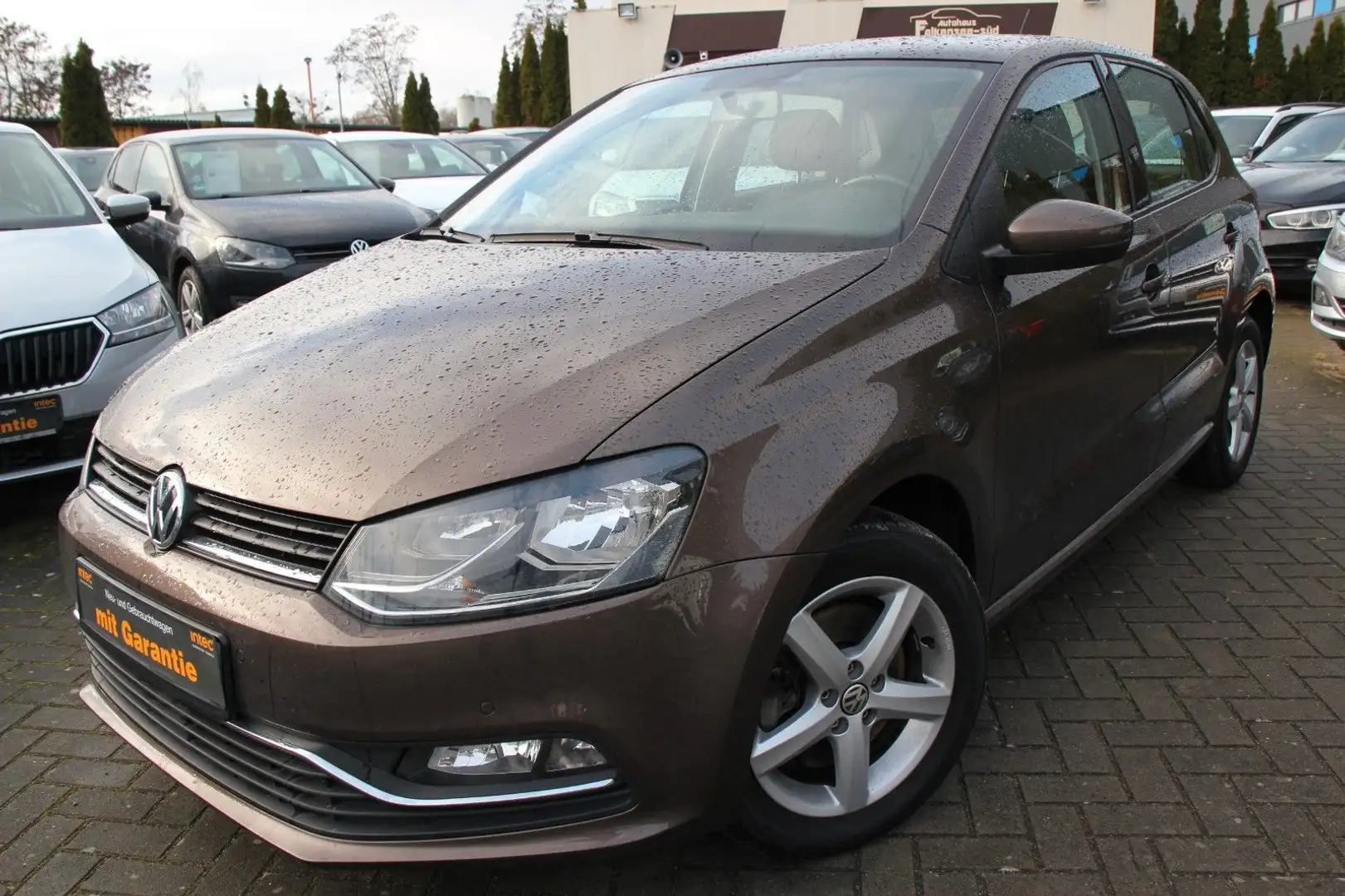 Volkswagen Polo V Lounge DSG Klima/Tempomat/PDC/Bluetooth Braun - 1