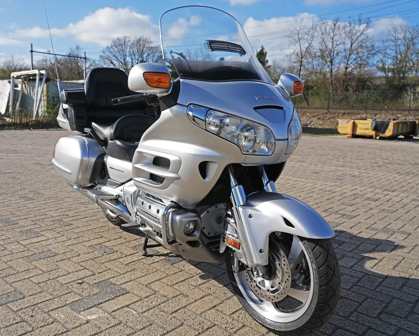 Honda GL 1800 Goldwing Ezüst - 2