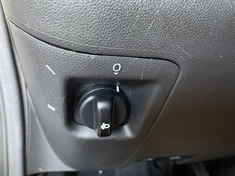 Dacia Spring Essential 27 kWh Airco — photo 12