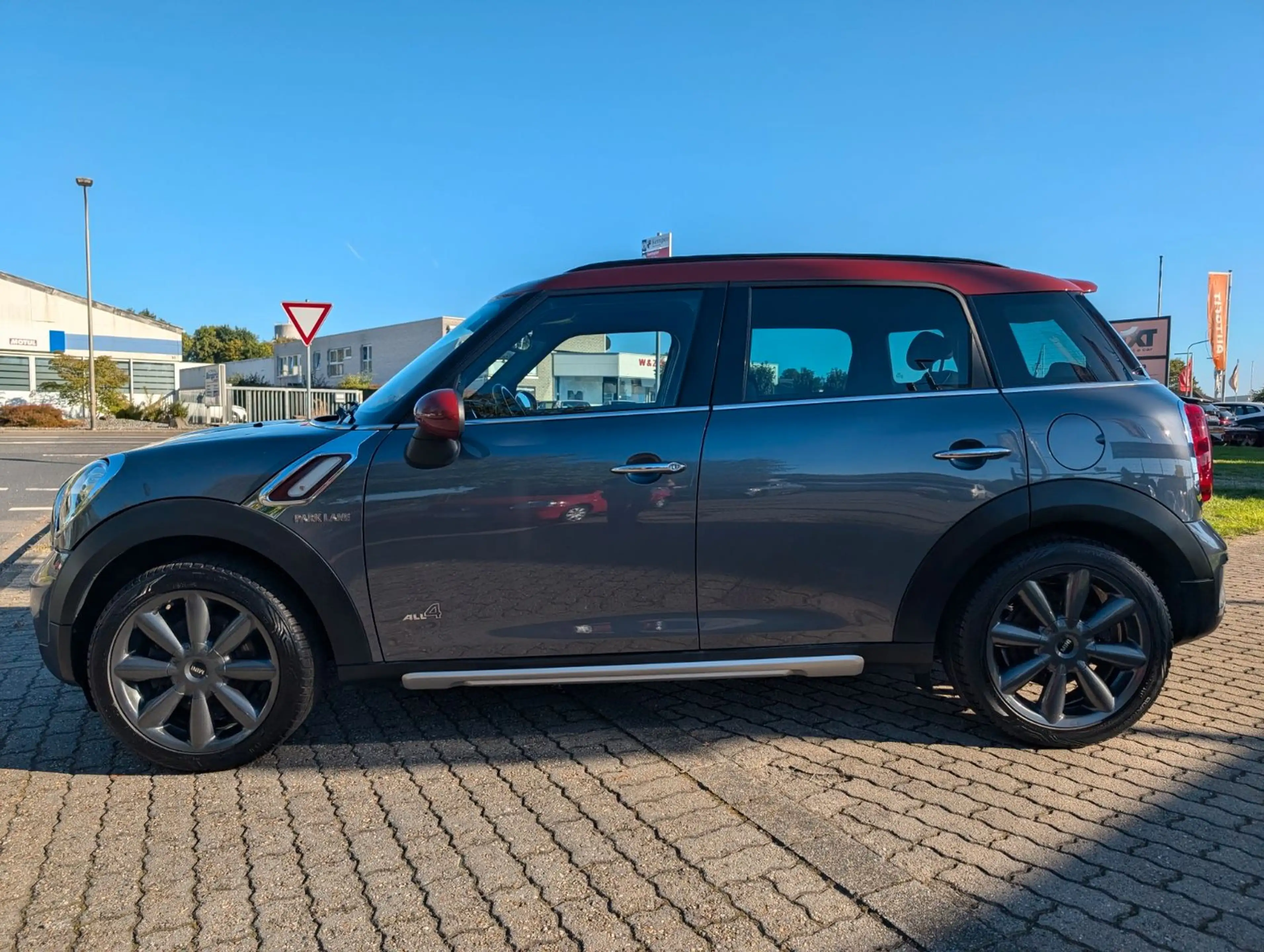 MINI Cooper S Countryman Park Lane Chili All4*PDC*USB — photo 12