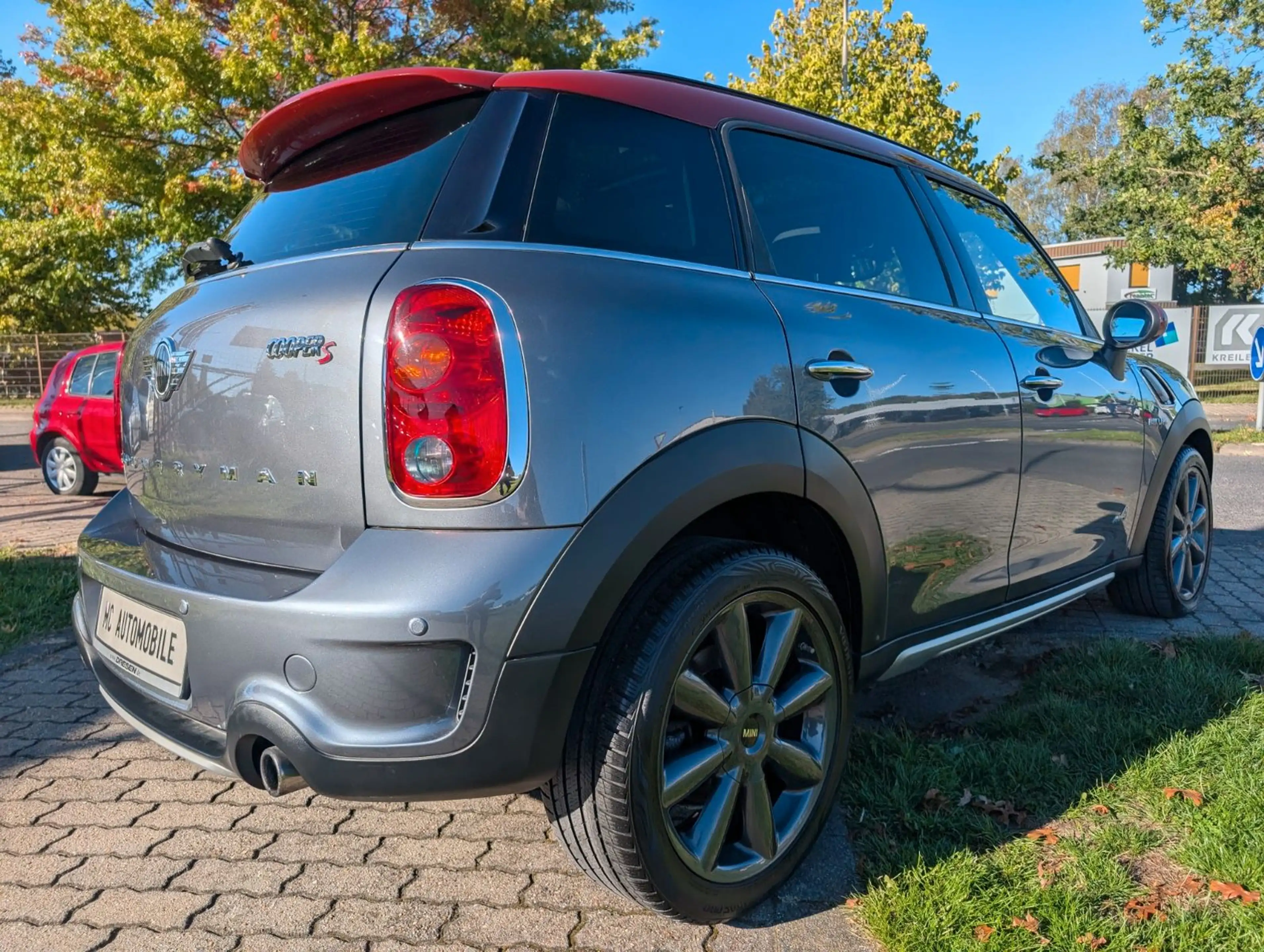 MINI Cooper S Countryman Park Lane Chili All4*PDC*USB — photo 9
