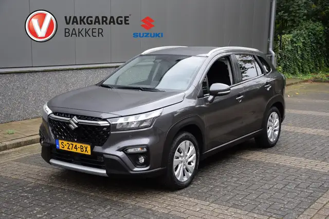 Suzuki S-Cross