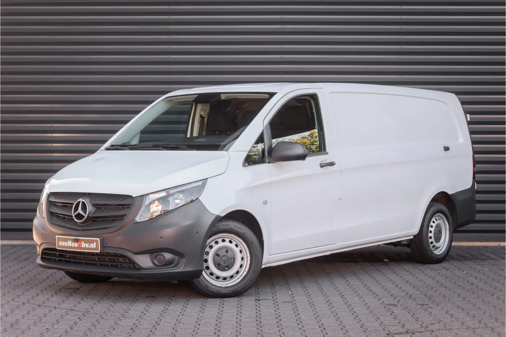 Mercedes-Benz Vito 116 CDI Extra Lang XL Automaat Audio 40 - Carplay Wit - 2