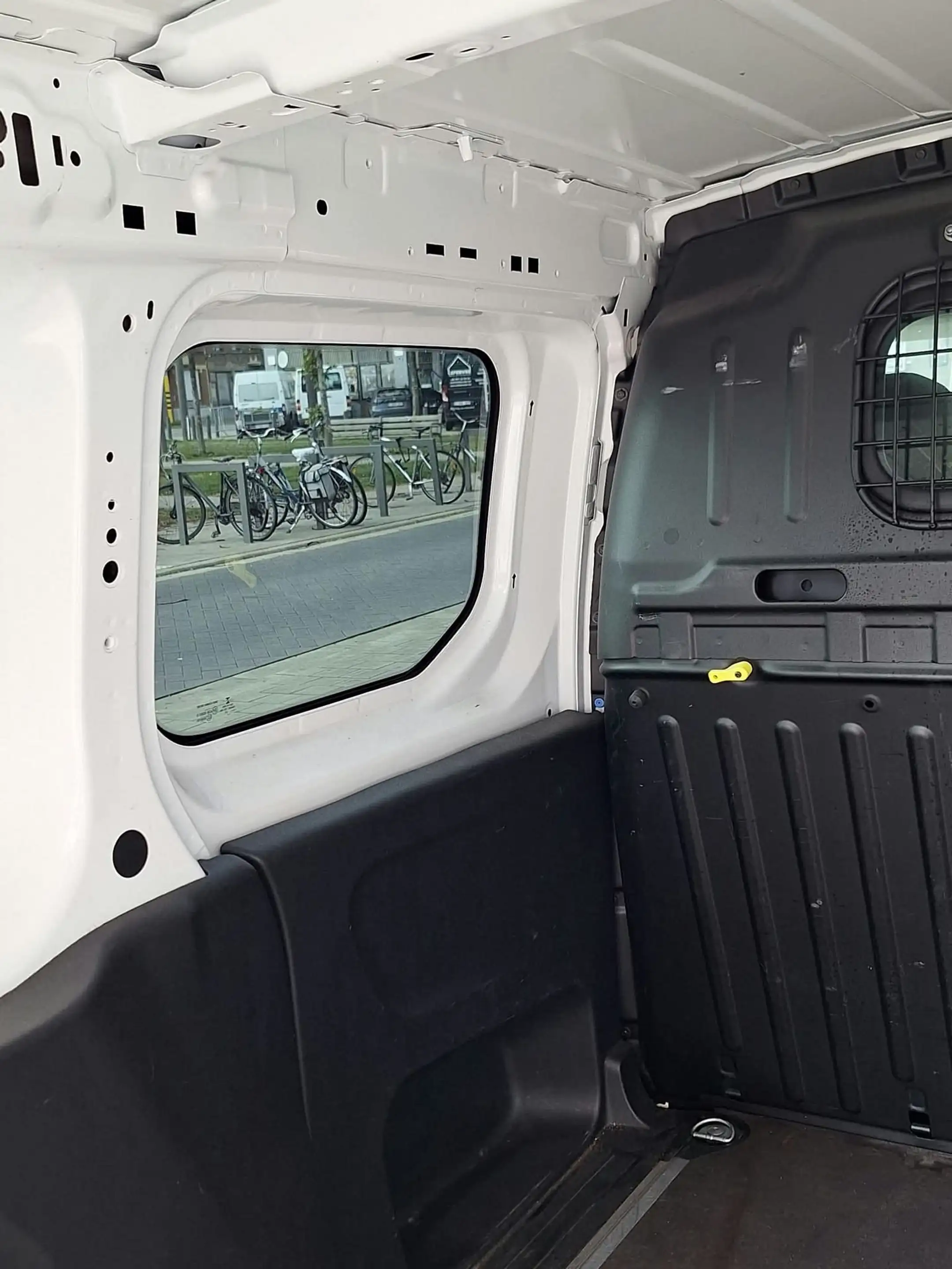 Peugeot Partner Standard L1 Heavy BlueHDI S/S Premium — photo 13