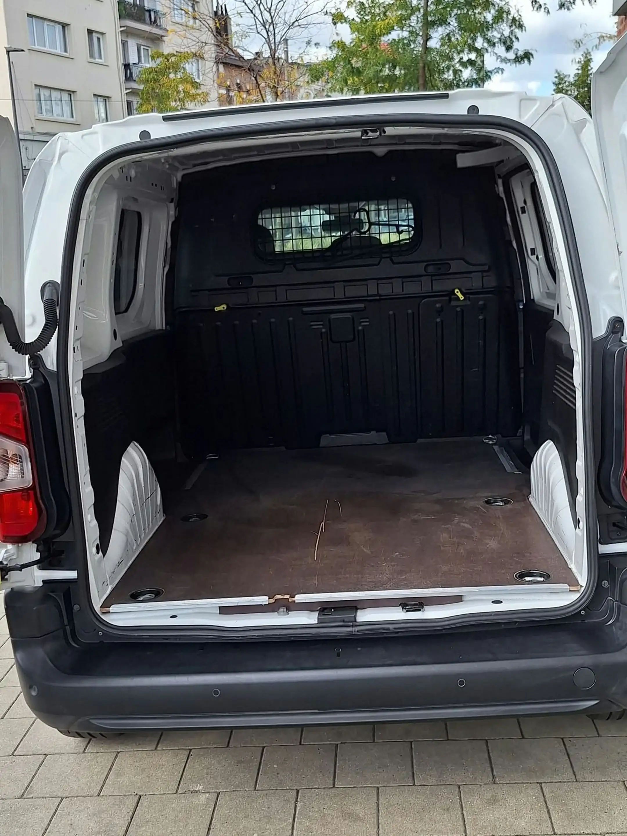 Peugeot Partner Standard L1 Heavy BlueHDI S/S Premium — photo 8