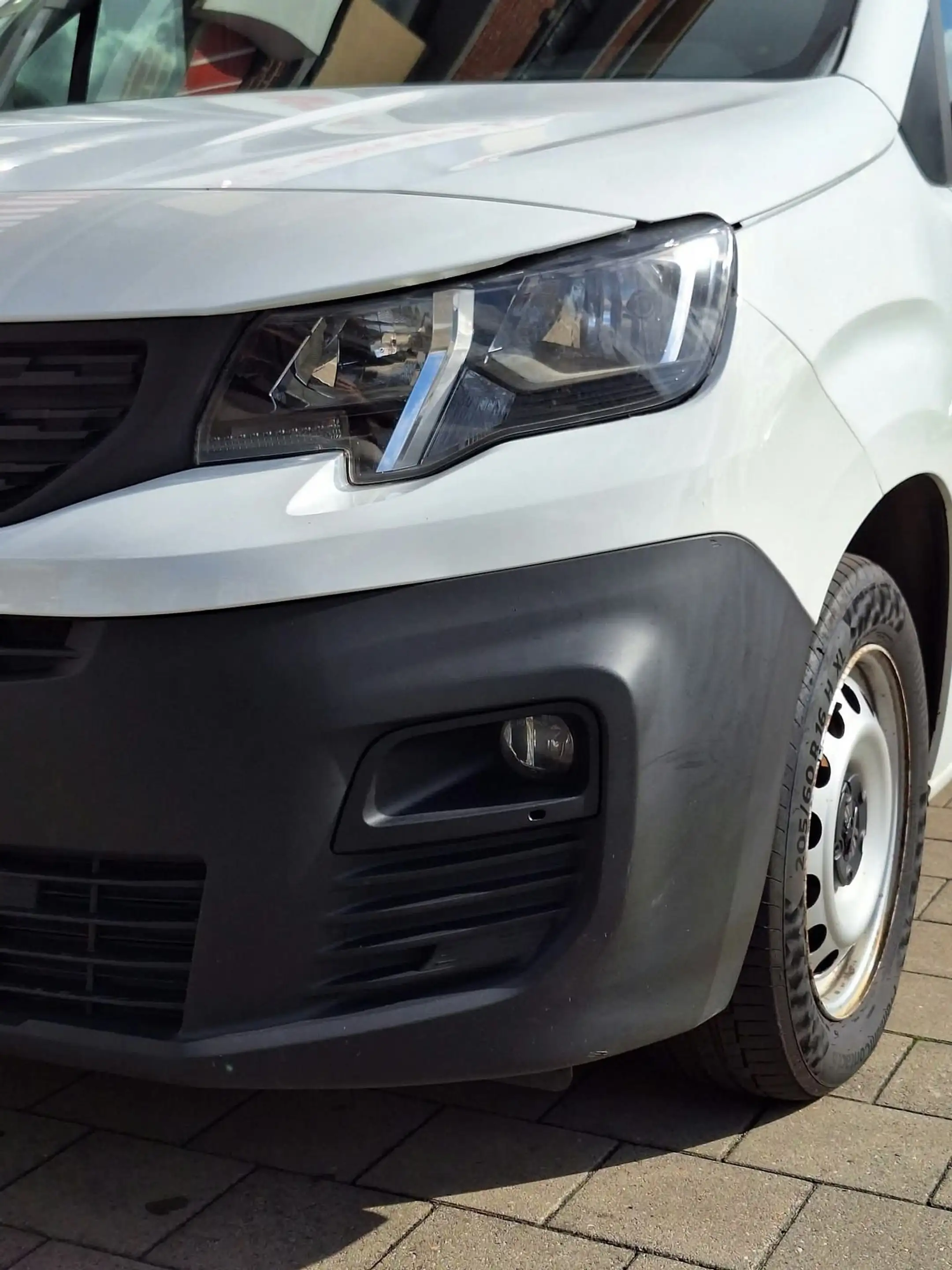 Peugeot Partner Standard L1 Heavy BlueHDI S/S Premium — photo 4