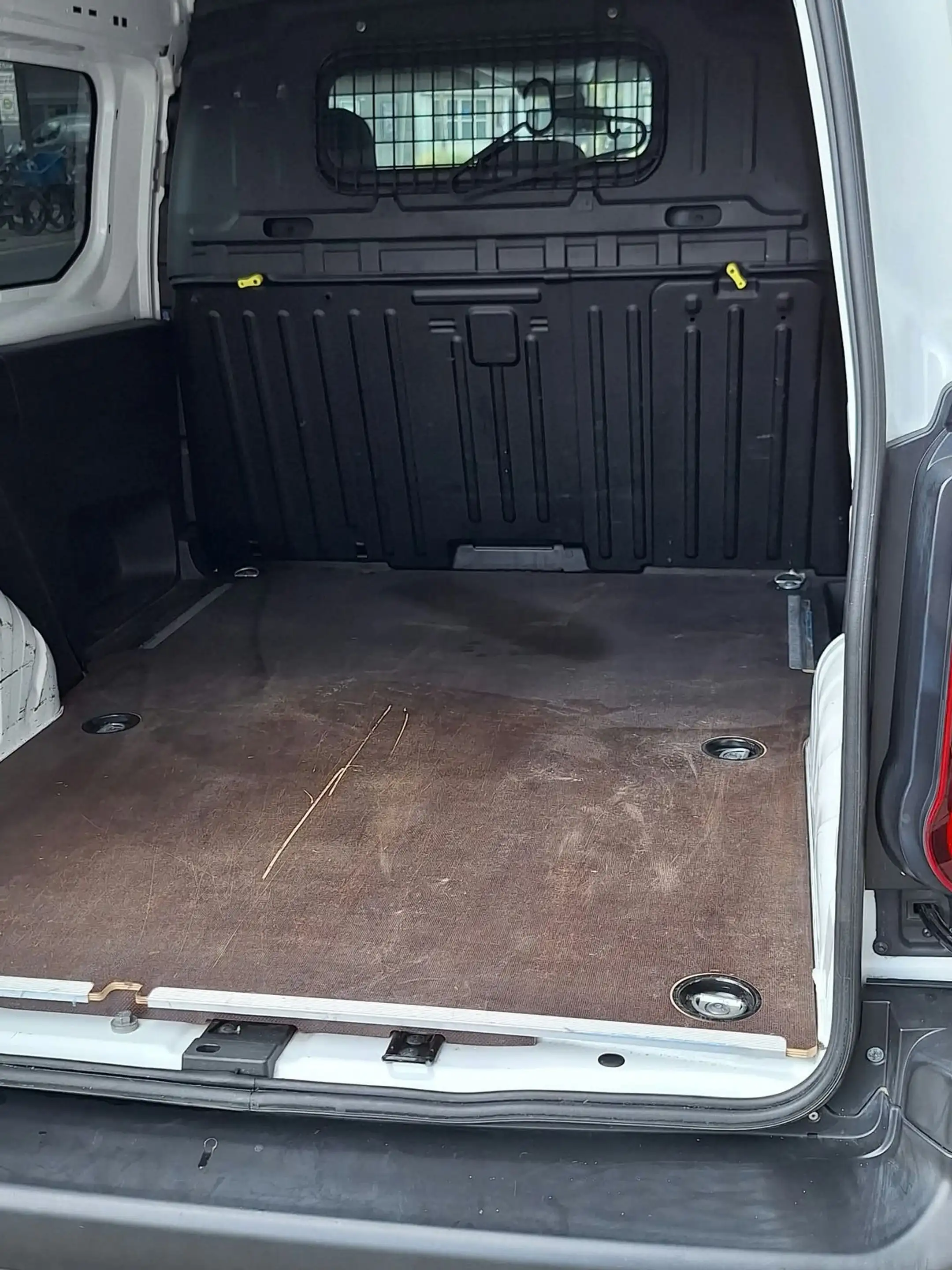 Peugeot Partner Standard L1 Heavy BlueHDI S/S Premium — photo 14