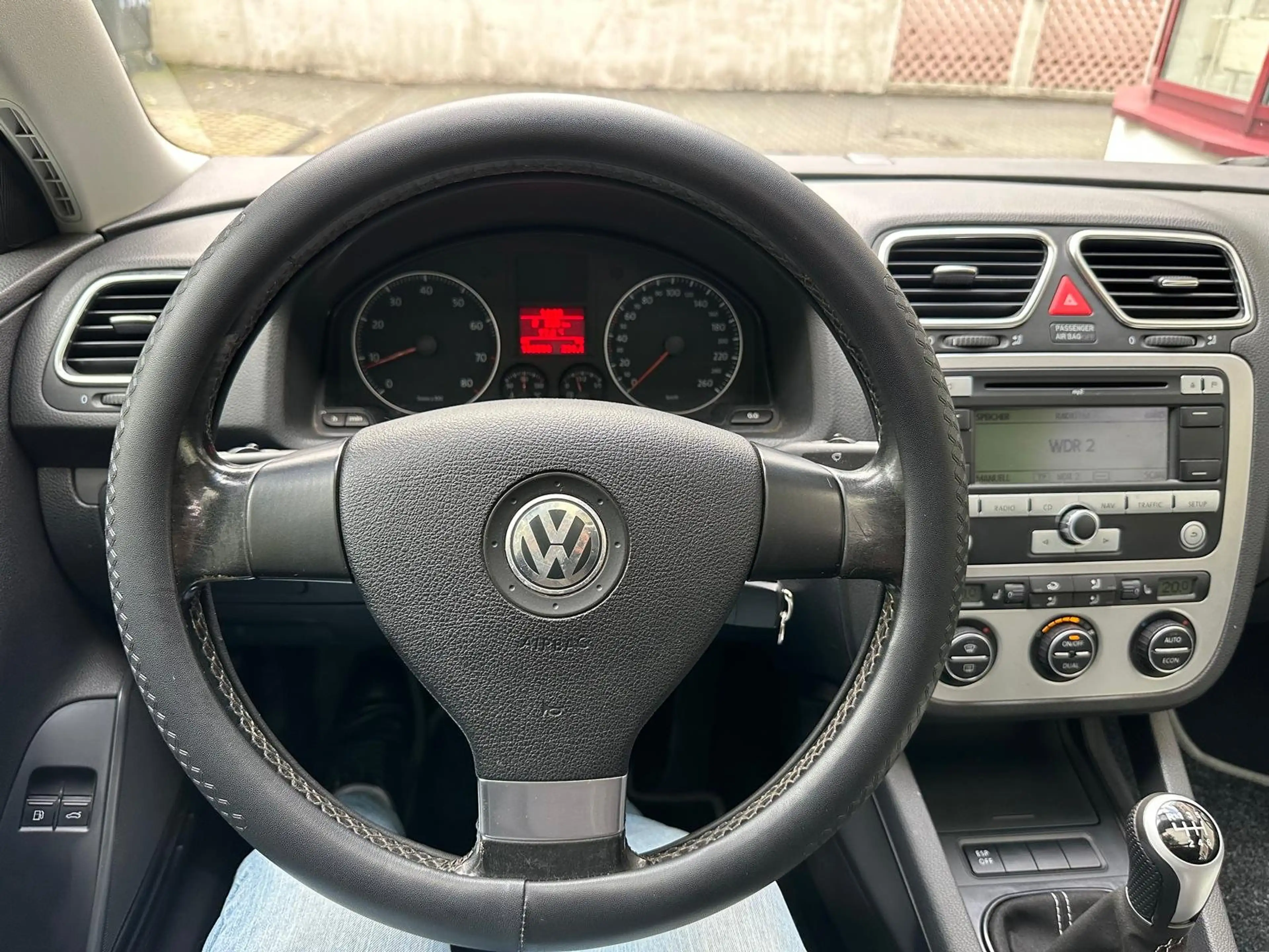 Volkswagen Eos 1.6 Cabro, Vollausstattug, Scheckheft — photo 14