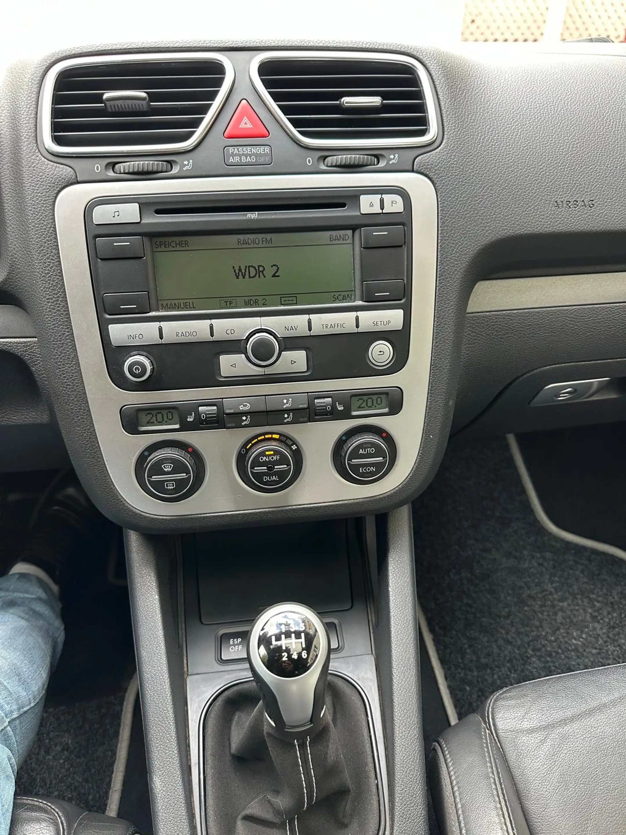 Volkswagen Eos 1.6 Cabro, Vollausstattug, Scheckheft — photo 12