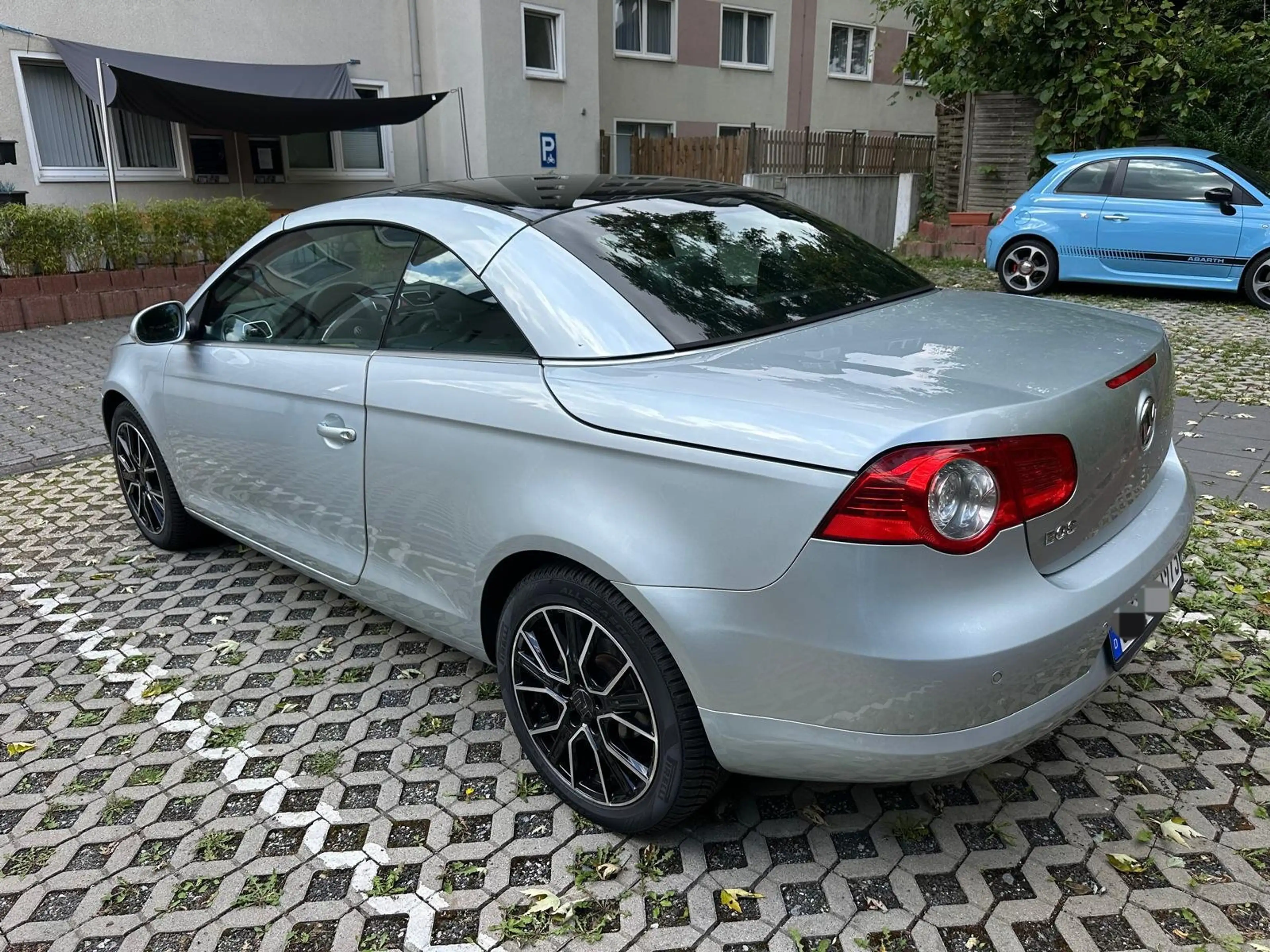Volkswagen Eos 1.6 Cabro, Vollausstattug, Scheckheft — photo 11