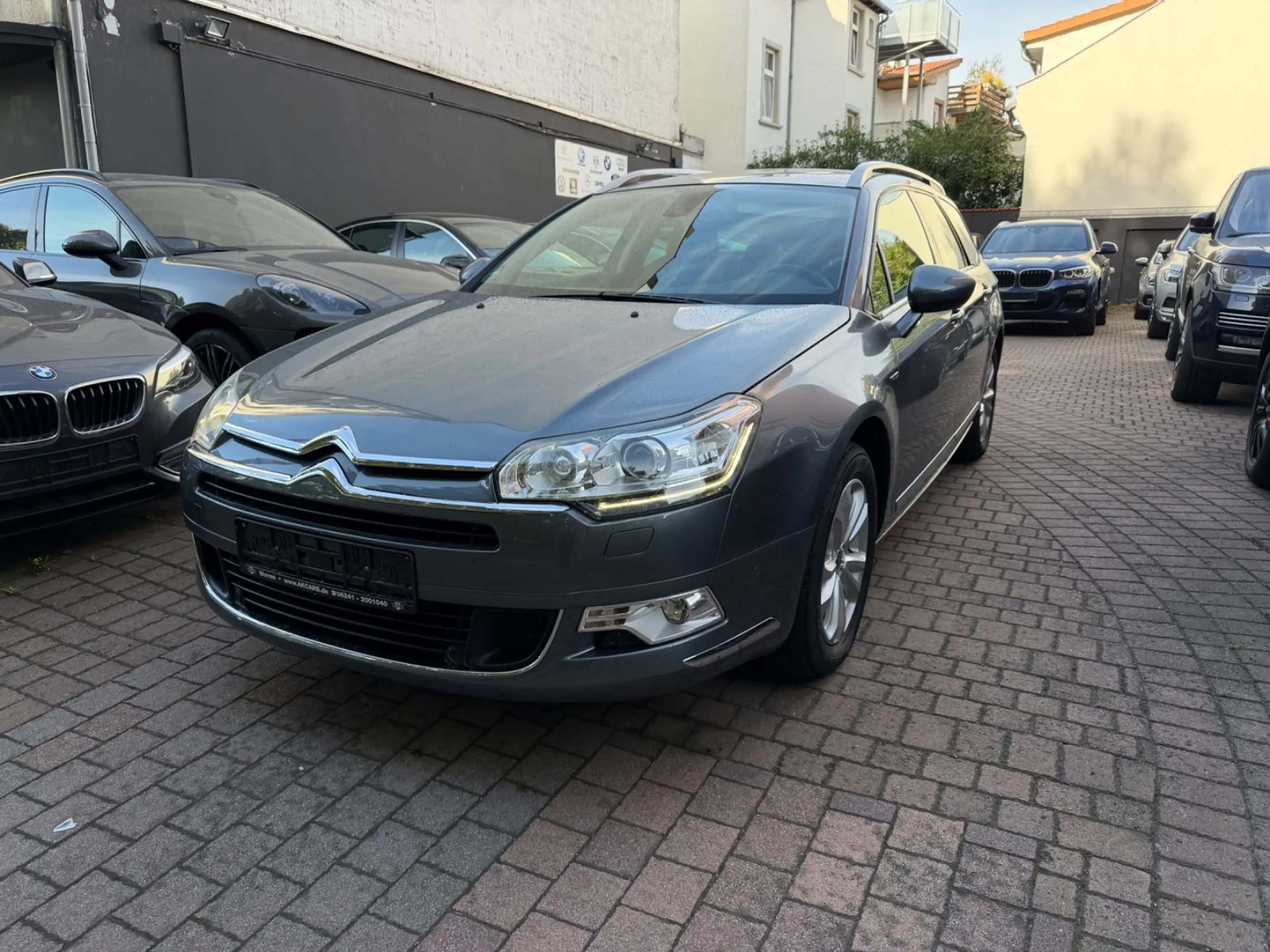 Citroen C5 Tourer Exclusive Bi-Xenon Leder Navi 2.Hand — photo 3