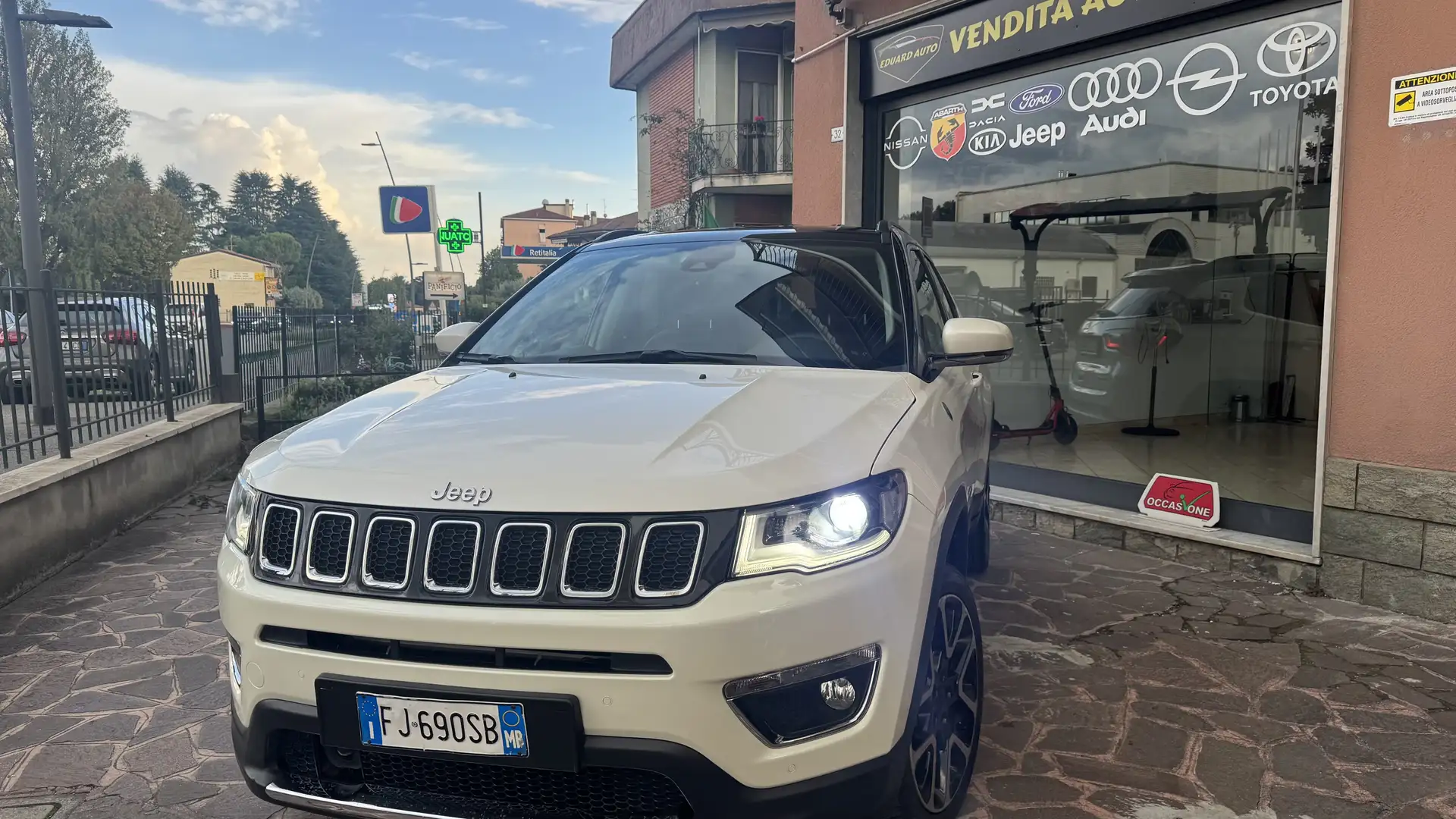 Jeep Compass 2.0 mjt Limited 4wd 140cv auto unico proprietario Blanc - 1