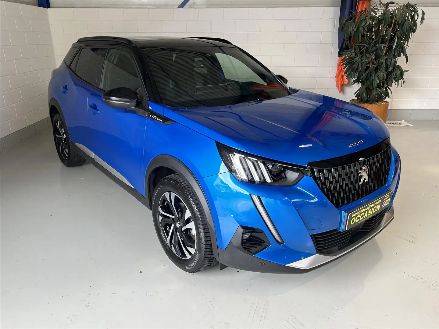 Peugeot 2008 1.2 Puretech 130pk EAT8 GT-Line, Pano, VOL! Blauw - 1