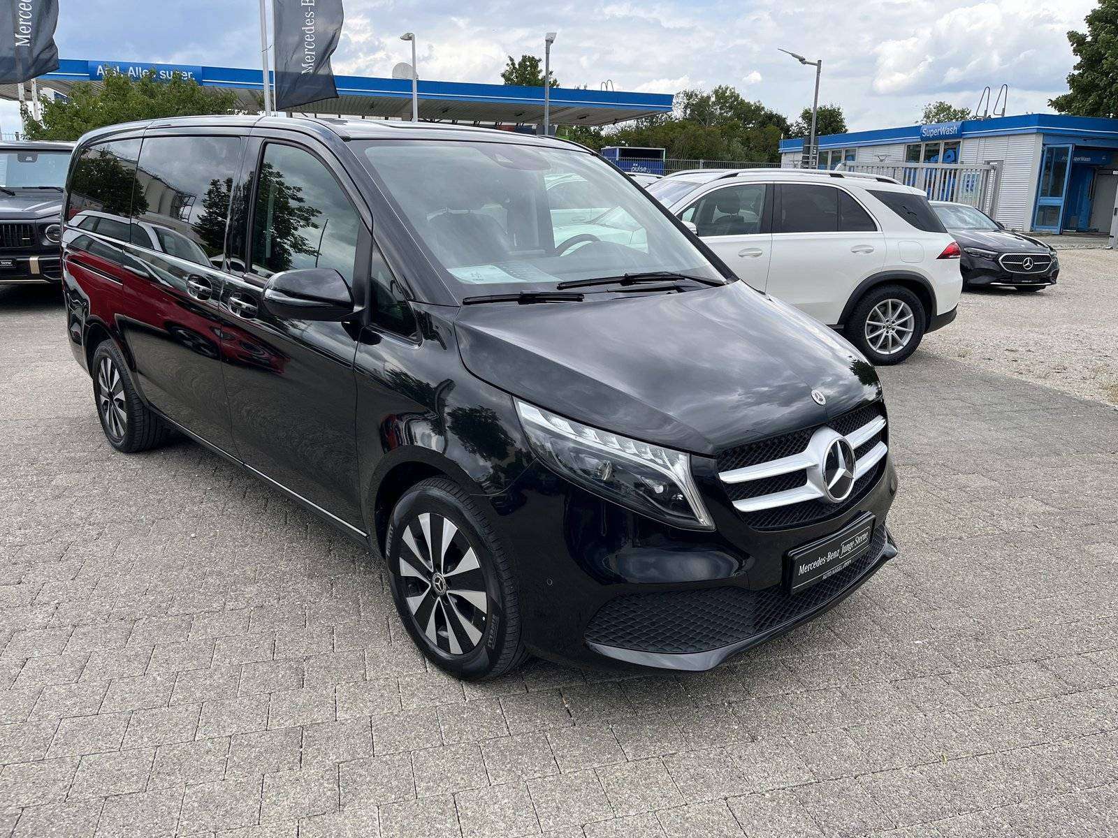 Mercedes-Benz V 250