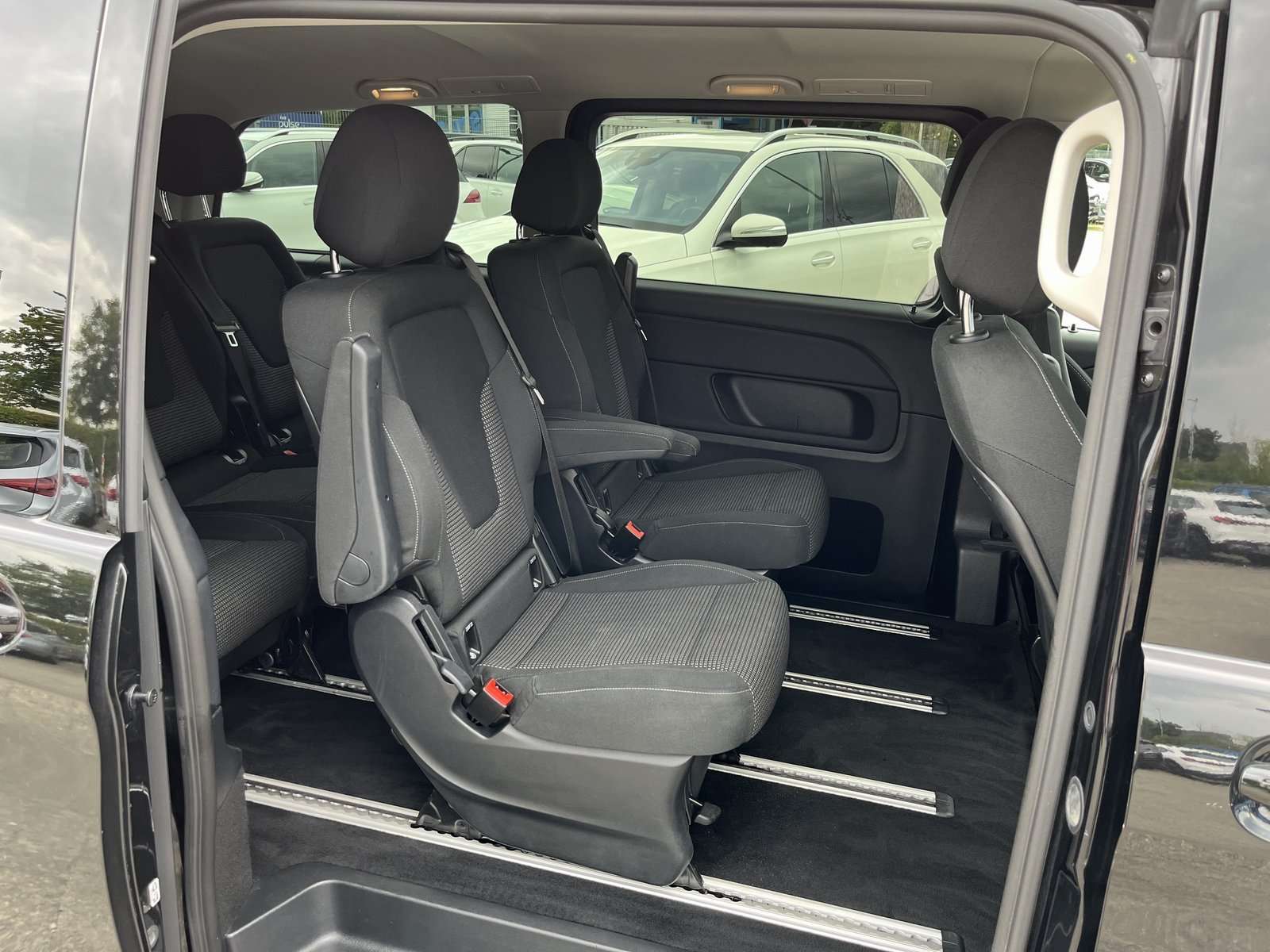 Mercedes-Benz V 250