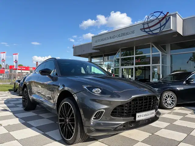 Aston Martin DBX 4.0 V8 * Deutsches Fzg * 1 Hand* 23 Zoll Alu