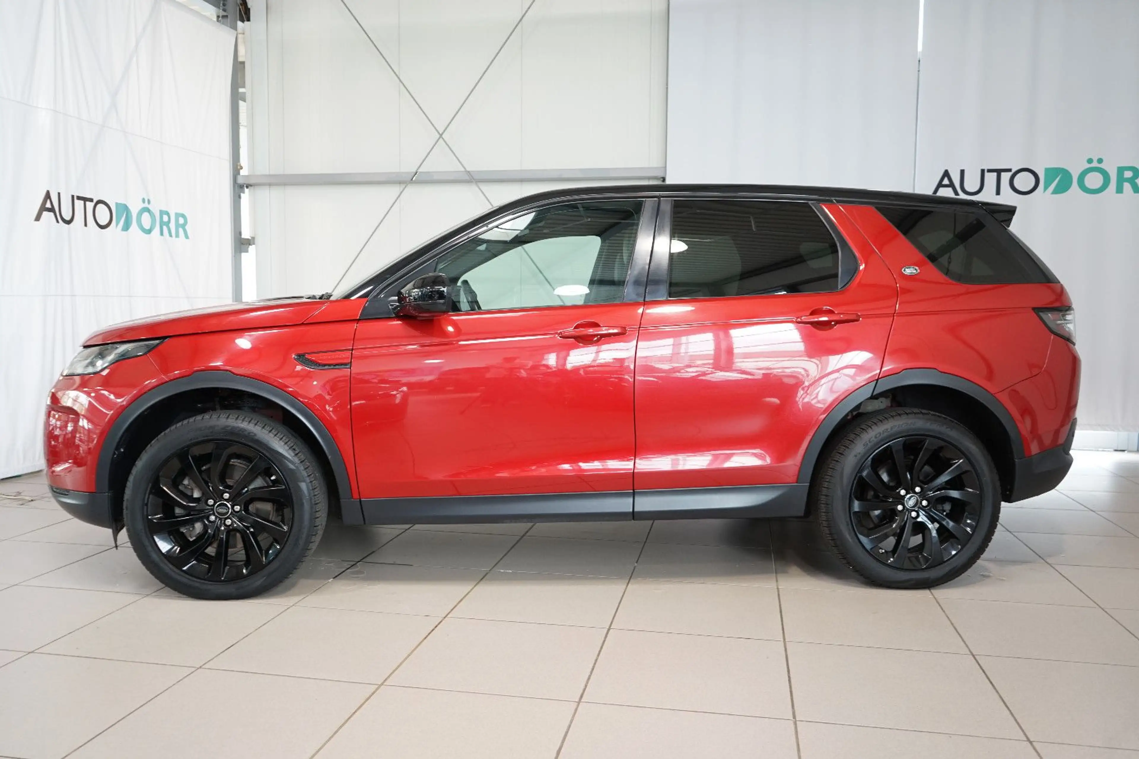 Land Rover Discovery Sport D180 SE AWD 7-Sitzer+Pano+ACC — photo 2