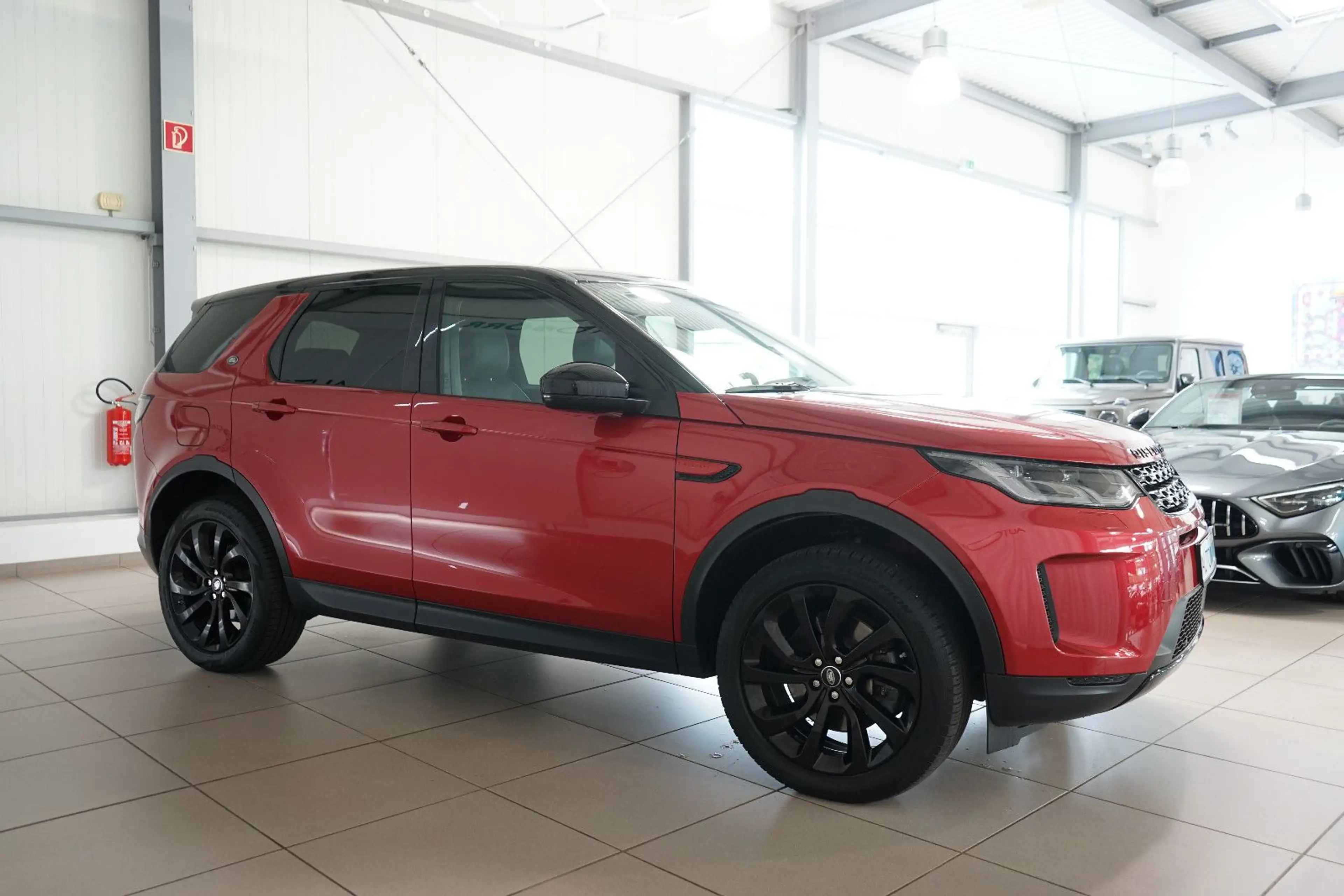 Land Rover Discovery Sport D180 SE AWD 7-Sitzer+Pano+ACC — photo 6