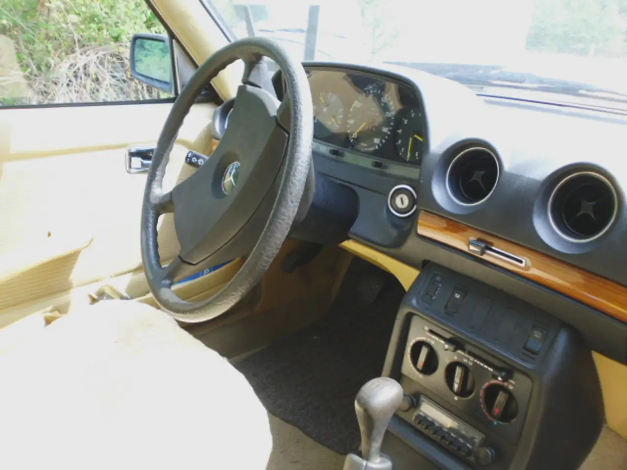 Mercedes-Benz 240 W123 240Diesel, foto 4
