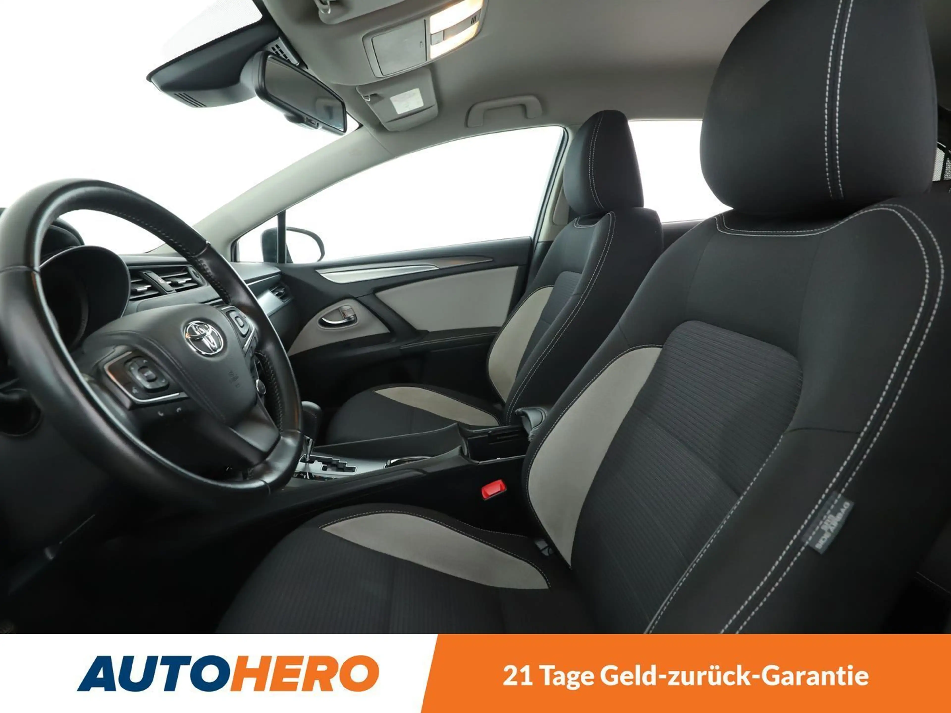 Toyota Avensis 1.8 Team D Aut*NAVI*LED*TEMPO*CAM*SHZ*KLIMA* — photo 10