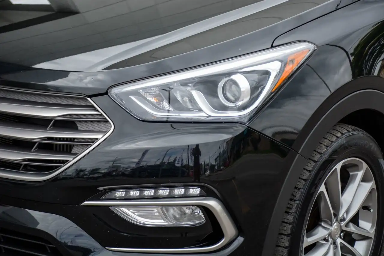 Hyundai SANTA FE снимка Hyundai SANTA FE