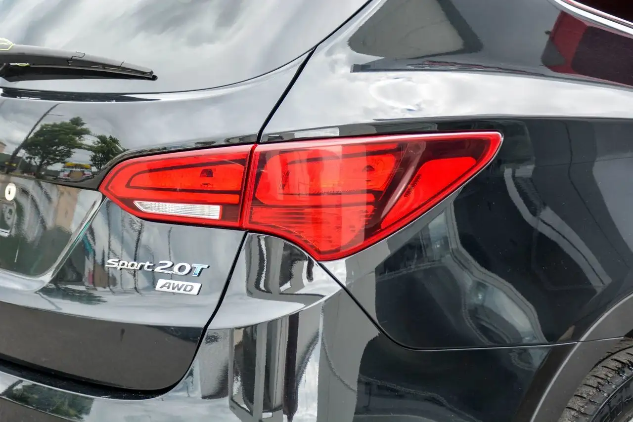 Hyundai SANTA FE снимка Hyundai SANTA FE