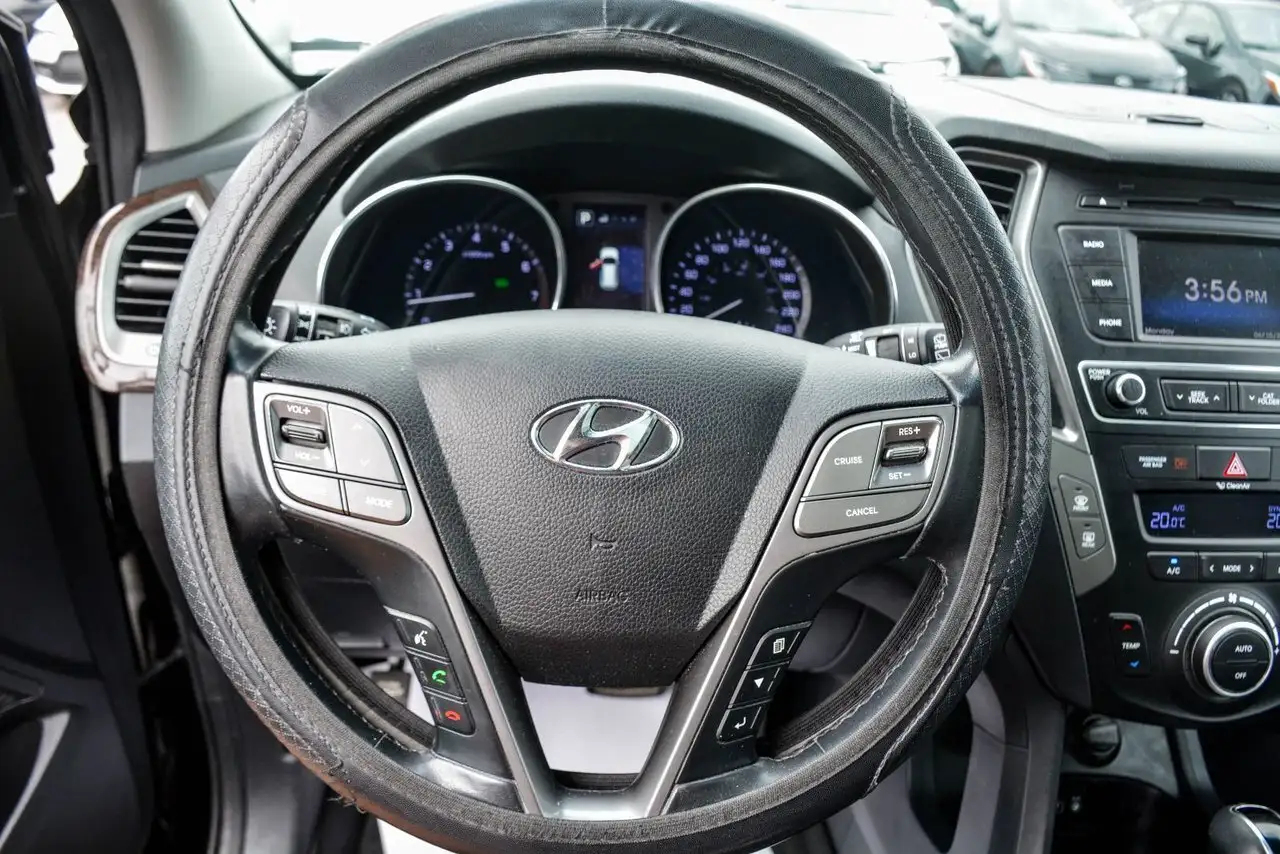 Hyundai SANTA FE снимка Hyundai SANTA FE