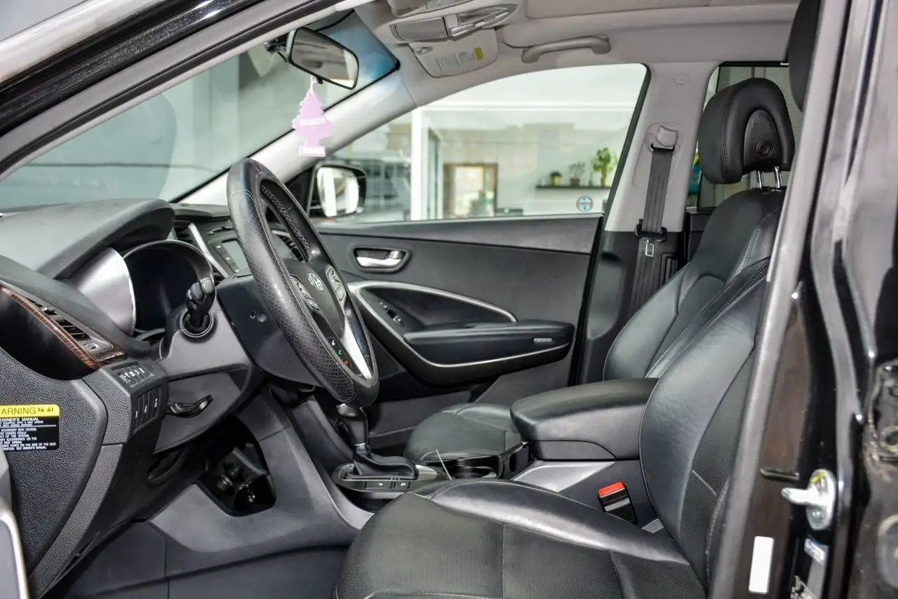 Hyundai SANTA FE снимка Hyundai SANTA FE