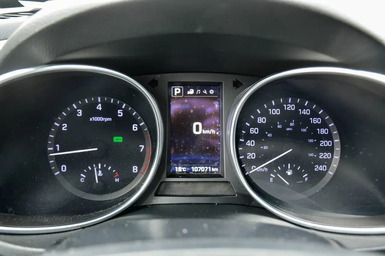 Hyundai SANTA FE снимка Hyundai SANTA FE