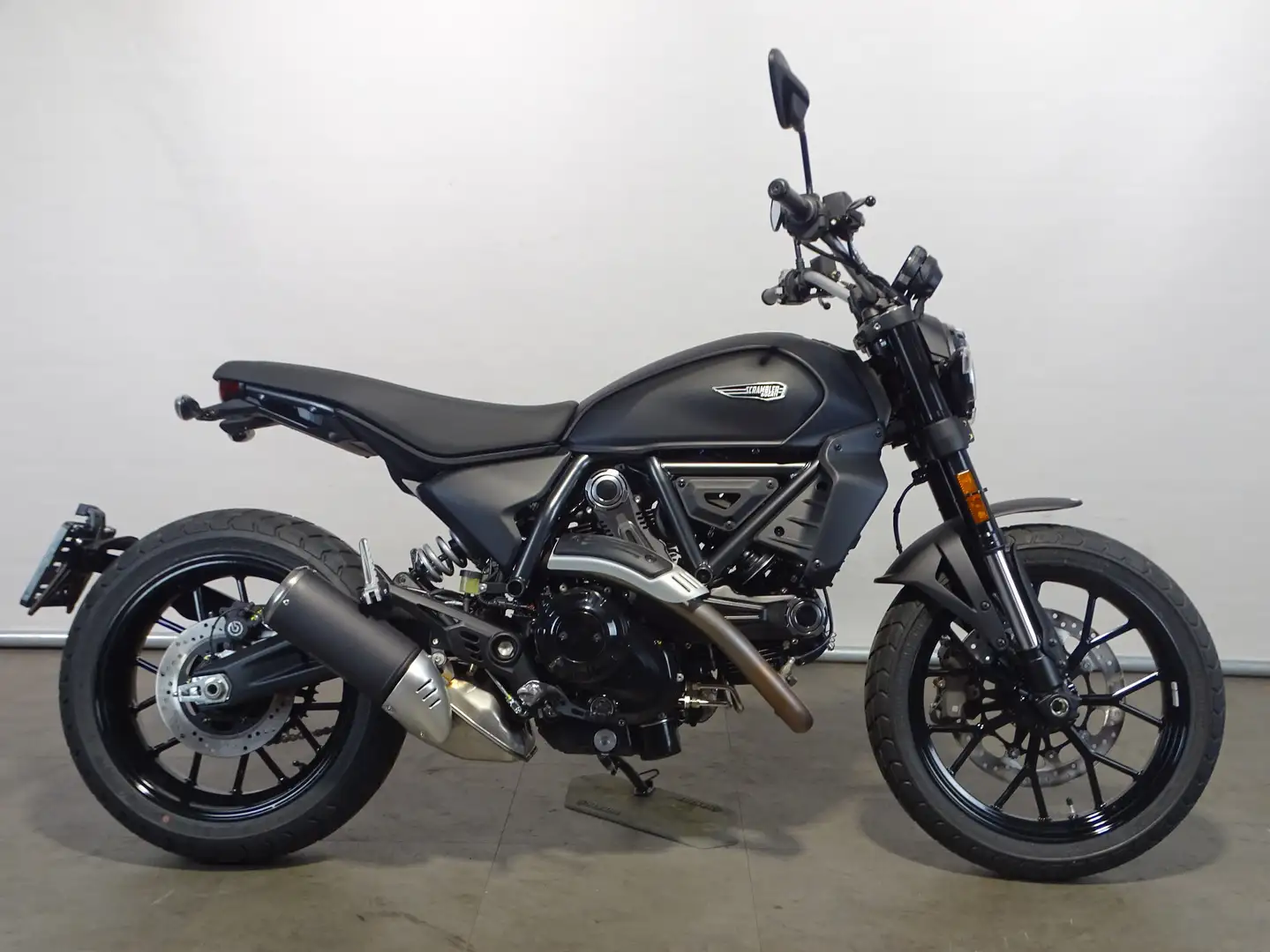 Ducati Scrambler DARK Negru - 1