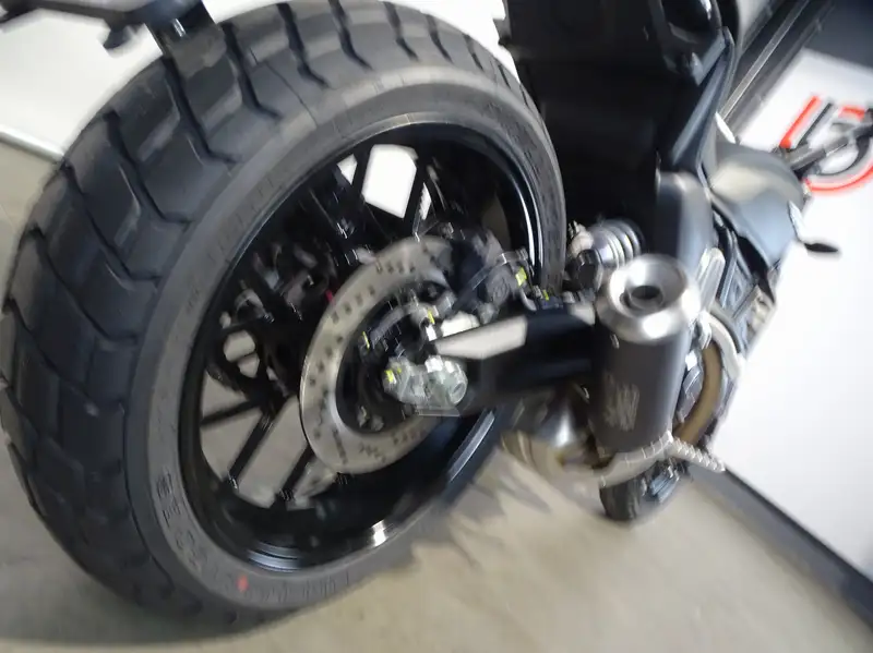 Ducati Scrambler - foto 5