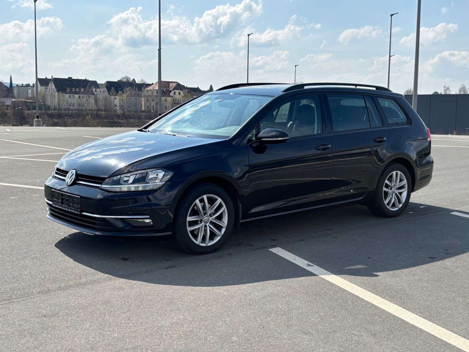 Second hand Volkswagen Golf 1.6