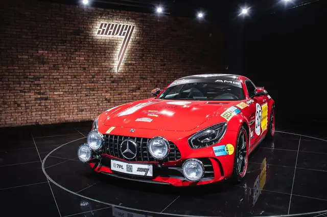 Mercedes-Benz AMG GT AMG GT R Coupe BUSSINK® Rote Sau 1 of 5