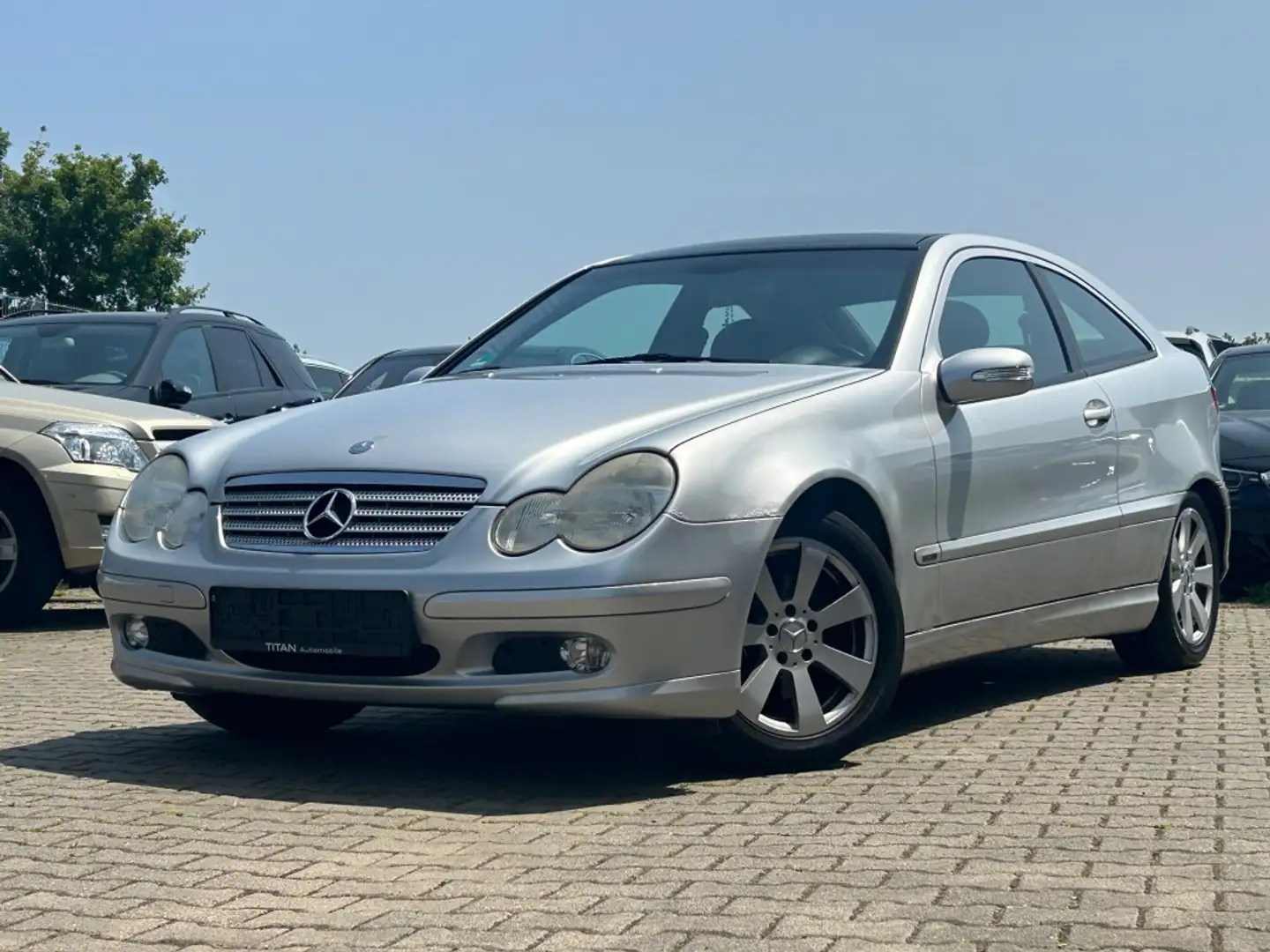 Mercedes-Benz C 200 Kompressor Tüv Neu Stříbrná - 1