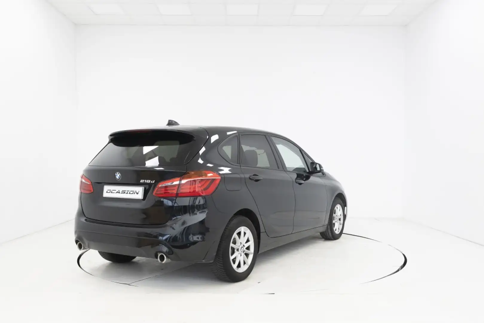 BMW 218 218d Active Tourer Zwart - 2