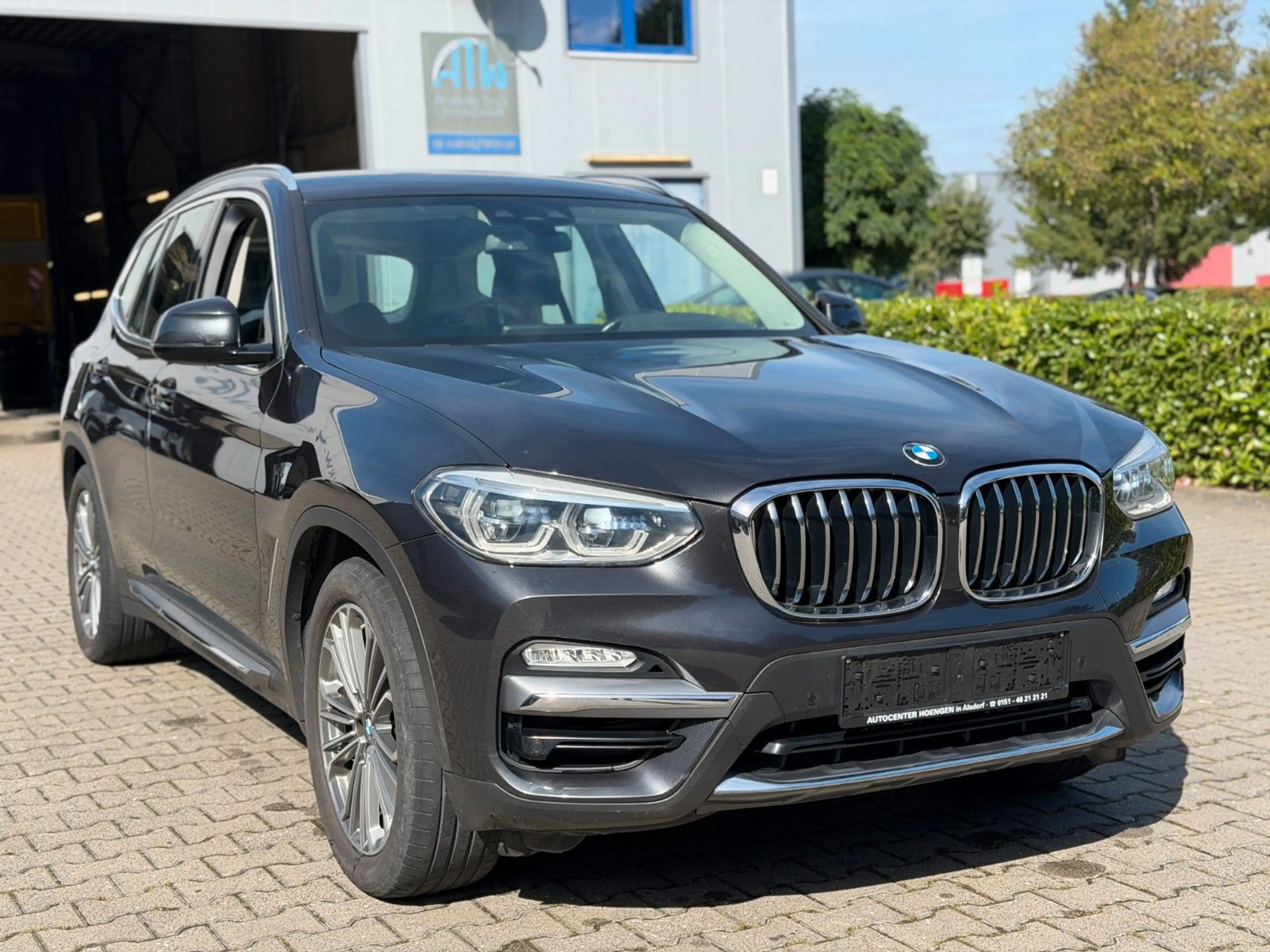 BMW X3 xDrive 20 i Luxury Line 1.Hand*Leder*Head Up* — photo 5