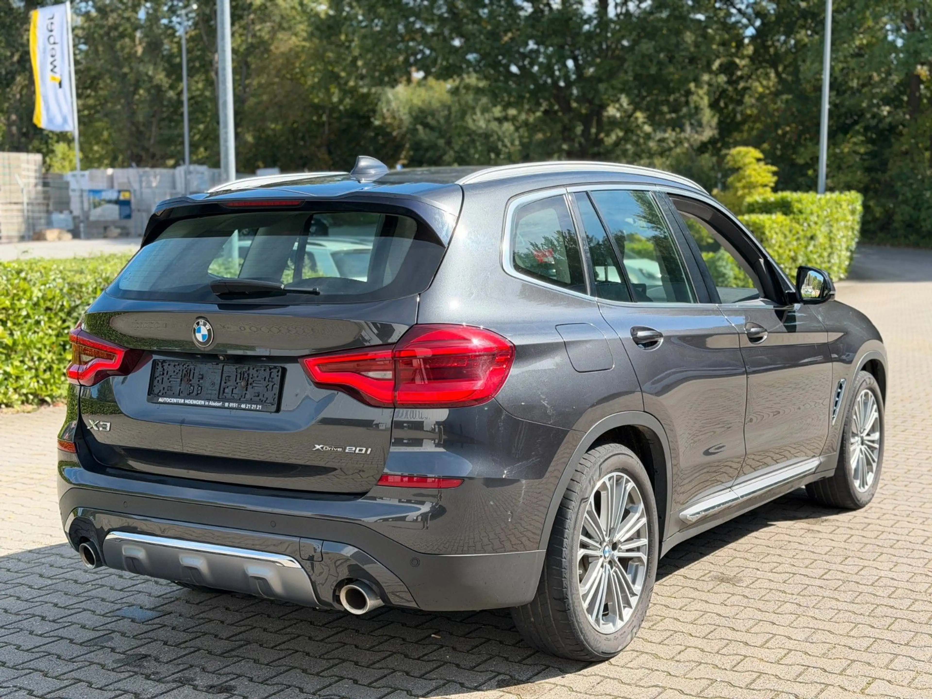 BMW X3 xDrive 20 i Luxury Line 1.Hand*Leder*Head Up* — photo 11