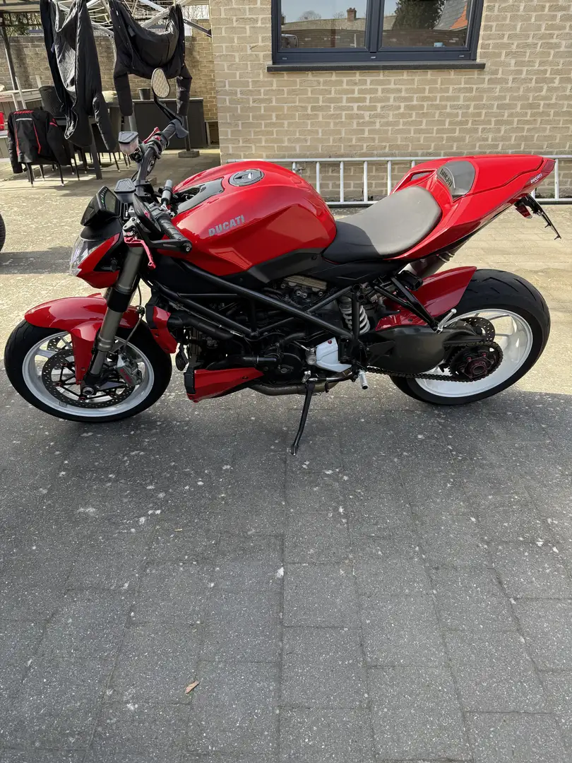 Ducati Streetfighter 1098sf - 2