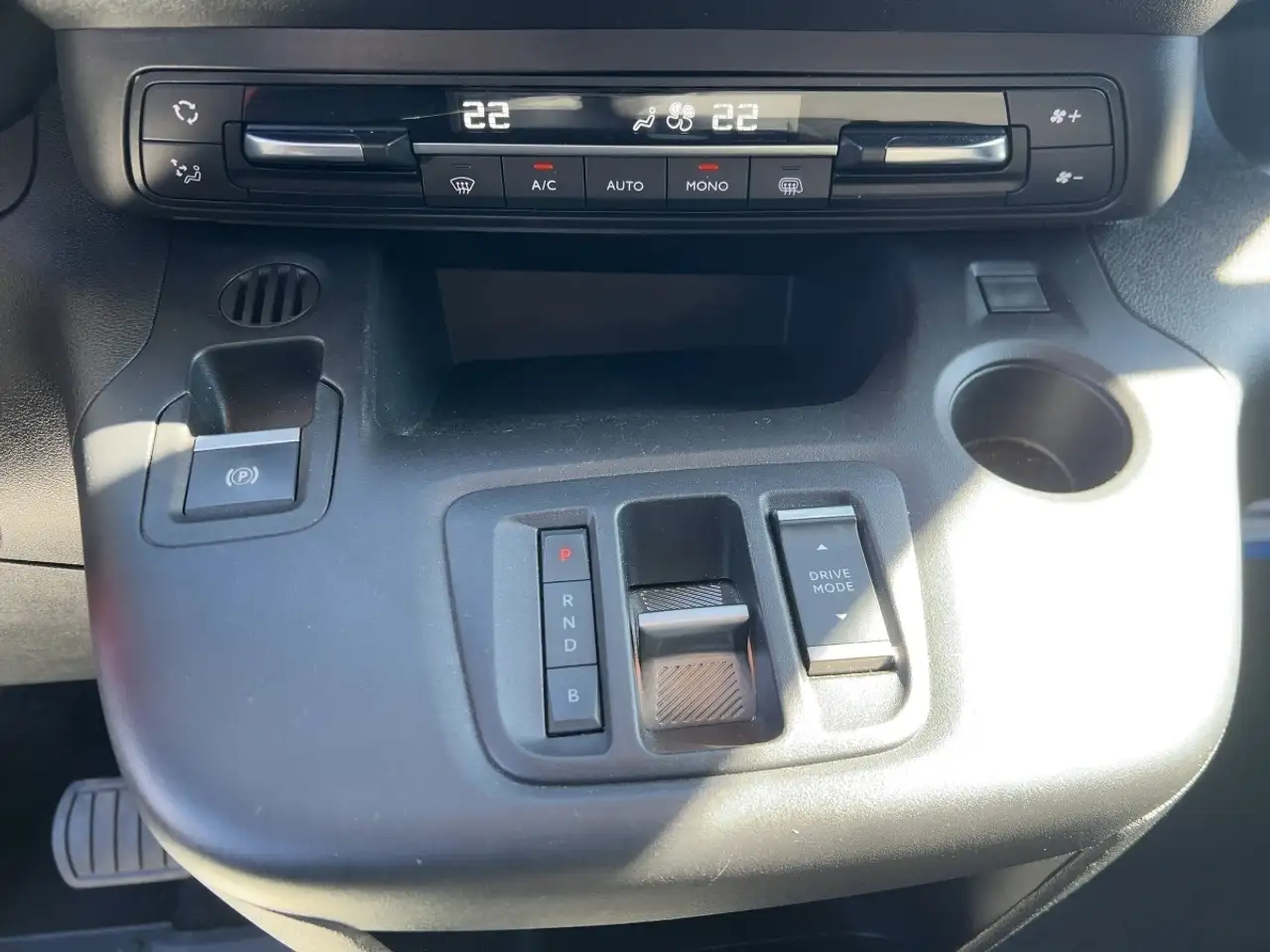 Fiat Doblo E- Kastenwagen L2 Rückfahrkamera PDC KLIMA 14
