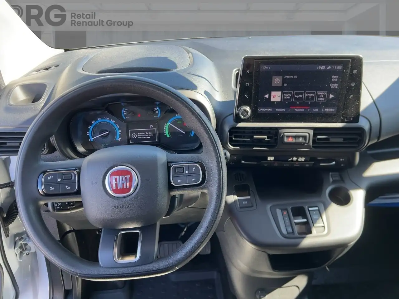 Fiat Doblo E- Kastenwagen L2 Rückfahrkamera PDC KLIMA 12