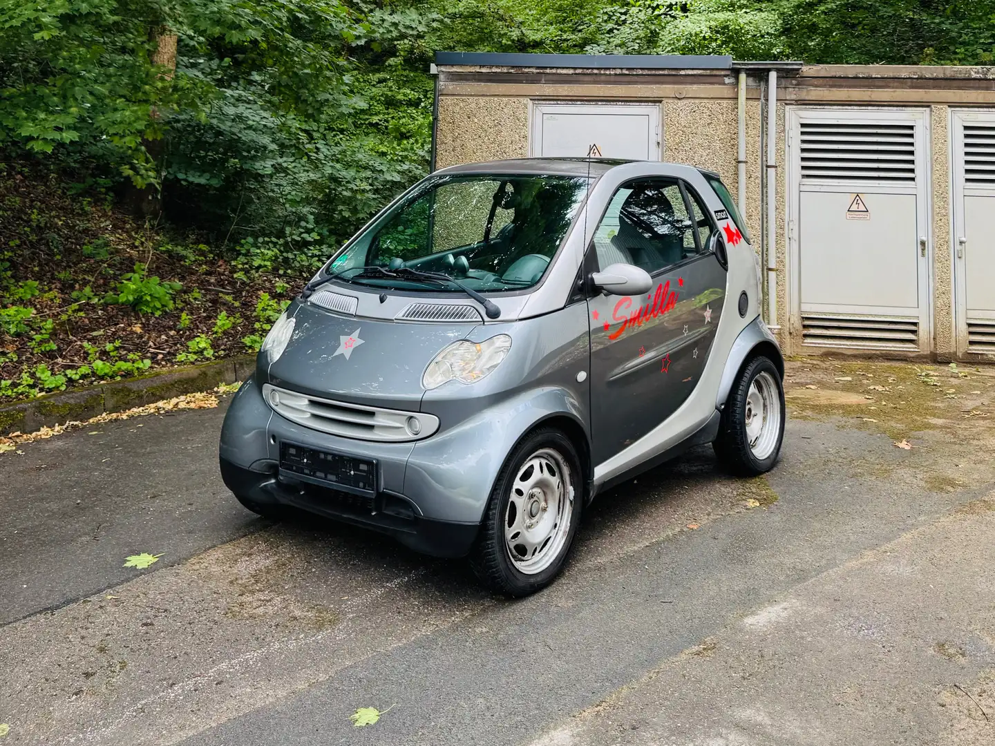 smart forTwo Basis (45kW) Grey - 1