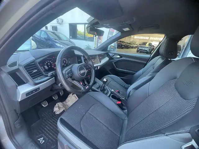 Audi A1 view 10
