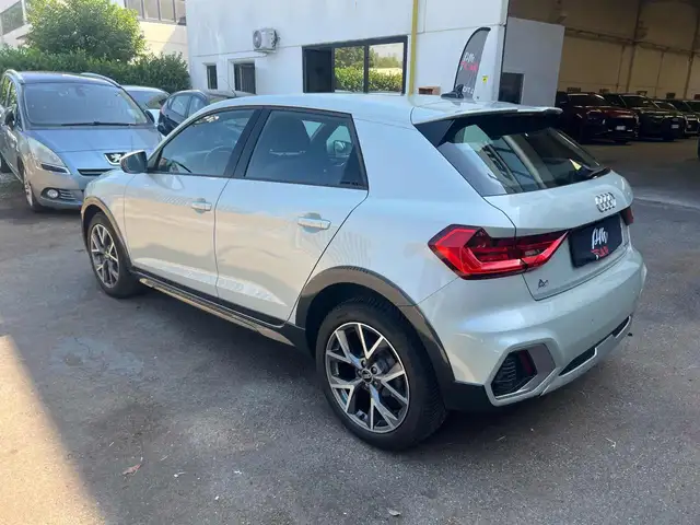 Audi A1 view 7