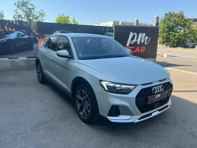 Audi A1 view 2