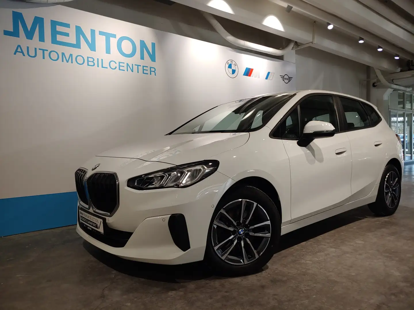 BMW 218 d DAB LED RFK Parkassistent Klimaaut. Shz Blanco - 2